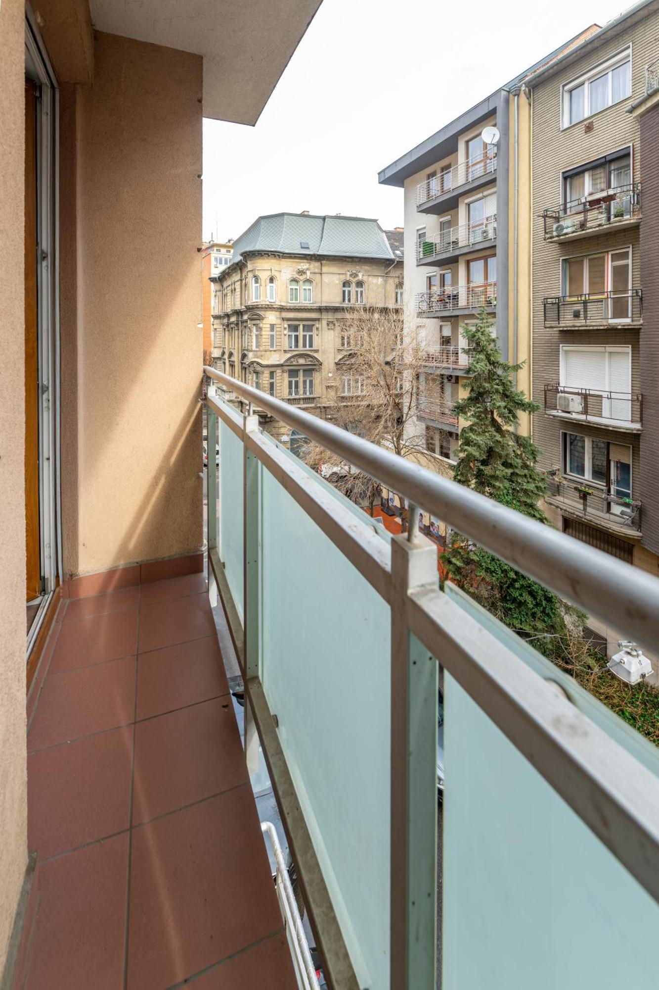 Party And Relax * Budapest